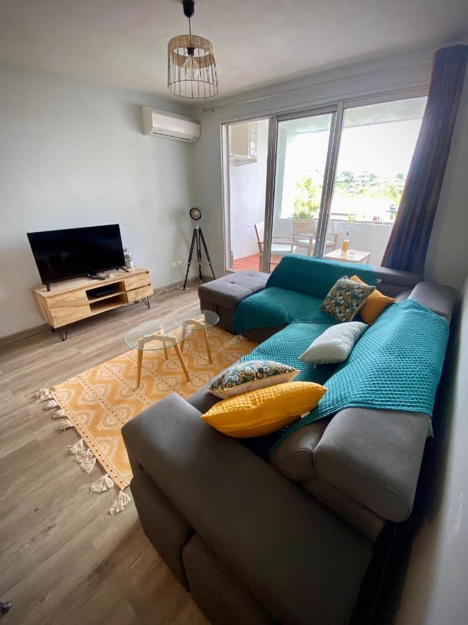 Le Bon'Appart Saint-Gilles Les Bains Extérieur photo